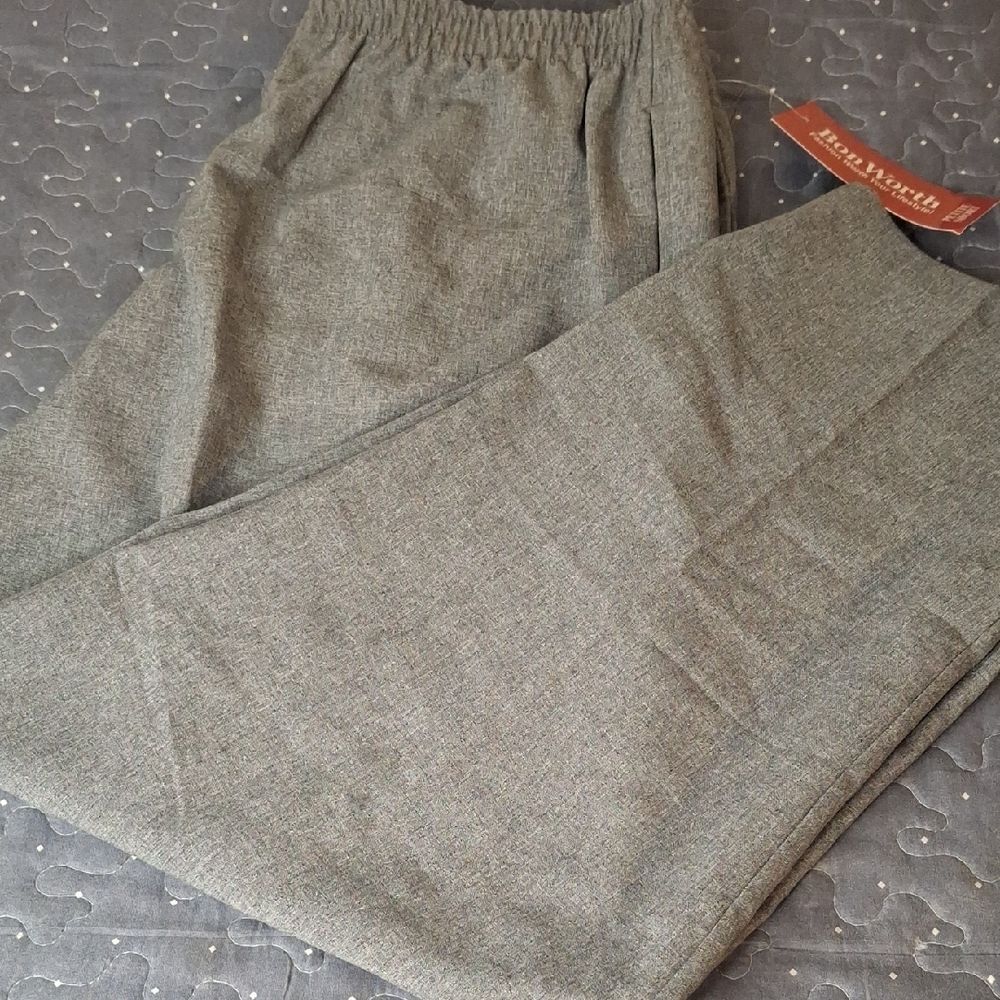 Bon Worth Women's Gray Pants size XL Petite NWT